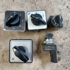 công tắc xoay switch gạt giữ vị trí on off 2 3 4 vị trí nhiều hãng