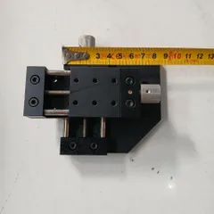 bàn trượt xy nhôm tháo máy hành trình 20mm ren mịn tháo máy