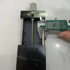 bàn trượt nhôm trượt tròn phi vít me cơ 0601 hành trình 100