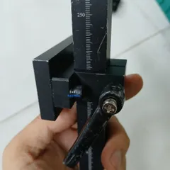 [300mm] chân trụ nhôm rỗng đứng có thước khóa nhanh chỉnh độ cao thí nghiệm giảng dạy mô hình