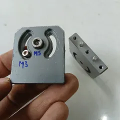 cặp pad trục xoay rãnh hạt đậu xoay giữ vị trí tháo máy nhôm anode