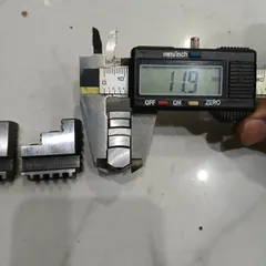 bộ 3 chấu phải mâm cặp TQ hàng mới