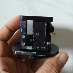 [standa sigmakoki] bộ nâng hạ standa vuông 40x40 hành trình 13mm