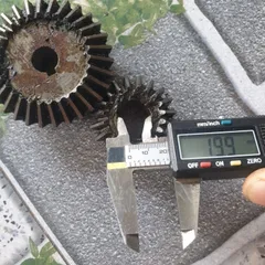 cặp bánh răng thép góc vuông tháo máy tỉ số 2:3 trục 15 20