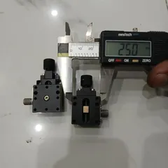 Dịch chỉnh mang cá vít me cơ đai đồng thau vuông 25mm có khóa hành trình 10mm