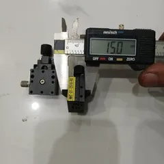 Dịch chỉnh mang cá vít me cơ đai đồng thau vuông 25mm có khóa hành trình 10mm