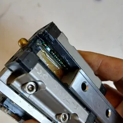 [1kg] cụm trượt xy kèm gá thép ray THK Shs15 japan có cánh dài 80x80x62mm