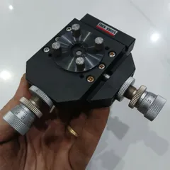 bàn chỉnh xy nghiêng Sigma koki tia laser độ chính xác siêu cao 1 micromet