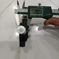 bàn chỉnh xy nghiêng Sigma koki tia laser độ chính xác siêu cao 1 micromet
