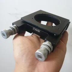 bàn chỉnh xy nghiêng Sigma koki tia laser độ chính xác siêu cao 1 micromet