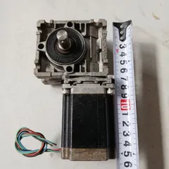 động cơ step kèm giảm tốc bánh răng trục vít motovario italy 1/15 1/30 trục 10 11