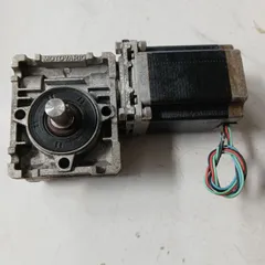 động cơ step kèm giảm tốc bánh răng trục vít motovario italy 1/15 1/30 trục 10 11
