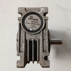 động cơ step kèm giảm tốc bánh răng trục vít motovario italy 1/15 1/30 trục 10 11