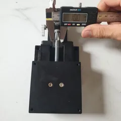 bàn trượt trục z mang cá vít me cơ phi 10 bước 1 có khóa vị trí tinh chỉnh phay tiện camera điện thoại vuông 80x80