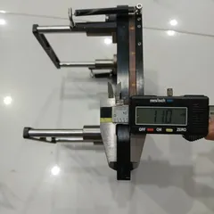 bộ khung nâng hạ ép dập có chốt định vị 4 trượt tròn misumi 8mm hành trình 52mm
