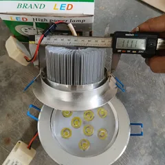 [ âm trần 9W chỉnh hướng] led âm trần ánh sáng trắng vàng điện 220v 1 pha