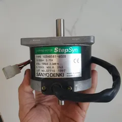 [Sanyo Denki] step syn motor 0.75A torque 2N.m cnc mini in 3d printer