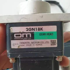 động cơ đồng bộ 1 pha vexta japan hộp số omron tỉ lệ 1:18