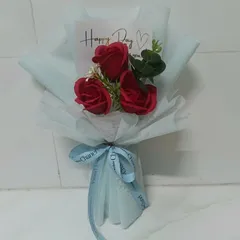 Bó hoa sáp thơm 3 bông màu hồng đỏ xinh xắn làm quà tặng 20/10 cho người yêu thương