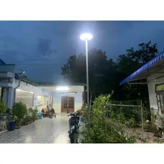 Đèn năng lượng mặt trời UFO 1000W IP67 Không thấm nước 360 ° ánh Sáng Phát Ra Cảm biến chuyển động Ánh sáng trắng