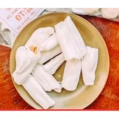 1 gói kẹo đậu phụng đặc sản Huế