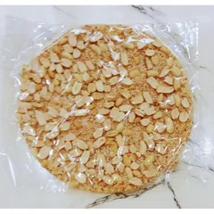 Combo hai kẹo mè đậu phụng đặc sản Huế giá tốt
