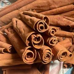 Quế Ống Điếu Dày Yên Bái Cắt Theo Yêu Cầu - Quế Văn Yên Cạo Sạch Vỏ Loại 1 - Trang Trí Decor Pha Trà
