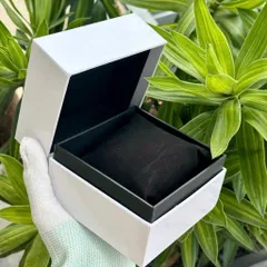 Hộp đựng đồng hồ thương hiệu . Dành đựng đồng hồ làm quà tặng rất sang
