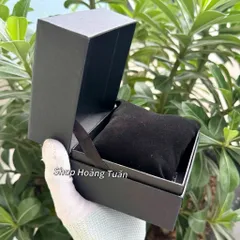 Hộp thương hiệu dành làm quà cho tặng rất sang . Có nhiều phân loại