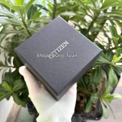 Hộp thương hiệu dành làm quà cho tặng rất sang . Có nhiều phân loại