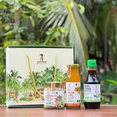 Hộp quà gia vị hữu cơ Sokfarm (Mật cô đặc 250g + Nước tương 200ml + Đường 150g).