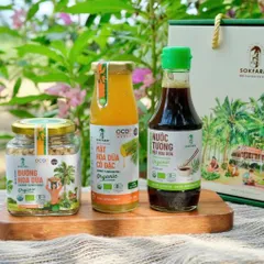 Hộp quà gia vị hữu cơ Sokfarm (Mật cô đặc 250g + Nước tương 200ml + Đường 150g).