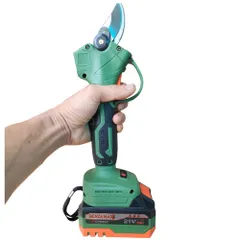 Kéo cắt cành Pin BENZAMAX BMZ-140 Lực Cắt 250N.m, LCD hiển thị %pin số shot cắt, 2 Chế độ mở lưỡi