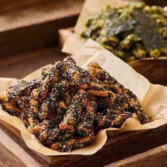 Combo 5 Gói Quẩy Rong Biển Tẩm Vừng Đen Mix Vị Tôm Cay Giòn Tan Đậm Vị - Quẩy Lắc Rong Biển Snack Ăn Vặt Nội Địa Trung