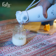 Bình Hâm Nước Pha Sữa Di Động Fatzbaby Mini Smart S1 FB3826NB - Công Suất 100W, Dung Tích 360ml, Pin Sạc 5000mAh, Thích Hợp Cho Bé Khi Đi Ngoài