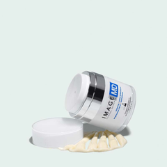 (Hàng nhập khẩu) Kem dưỡng hỗ trợ sáng da Image MD Restoring Brightening Creme