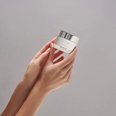 (Hàng nhập khẩu) Kem dưỡng hỗ trợ trẻ hóa, trắng da Swissline Cell Shock Youth Inducing Cream