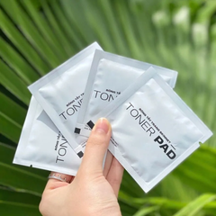 Bông tẩy trang SkinNet Toner Pad hỗ trợ làm sạch, giảm mụn