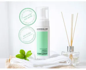 (Hàng nhập khẩu) Sữa Rửa Mặt Dạng Bọt Dành Cho Da Dầu Mụn Ahohaw Control Clearing Foam Cleanser 150ml