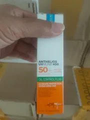 Kem chống nắng LA Roche posay- Anthelios UV Munne 400 -50+15ml ( 4/27)