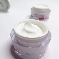 Kem Dưỡng Trắng Da 7 Day Whitening Glutathione 700 V-Cream - Chuyên Sáng Da, Mờ Thâm, Dưỡng Ẩm, Phục Hồi Da Khỏe Mạnh 50ml