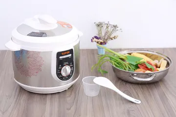 Nồi áp suất điện Supor SPC50YA310VN 5L - Thiết kế sang trọng, 7 chế độ nấu, tiết kiệm thời gian cho gia đình 4-6 người.