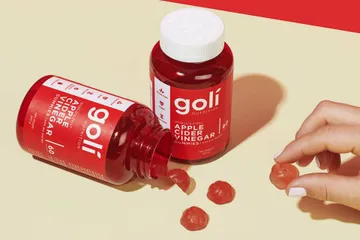 Kẹo Dẻo Giấm Táo Goli Apple Cider Vinegar Hộp 60 Viên - Hỗ Trợ Giảm Cân, Làm Đẹp Da, Cải Thiện Tiêu Hóa, Hương Vị Nguyên Chất