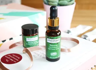 Serum Dưỡng Sáng Da Antipodes Blessing Anti-Pollution - Tinh Chất Dưỡng Ẩm Hiệu Quả Giá Trị Cao, Cho Làn Da Rạng Rỡ, Mịn Màng