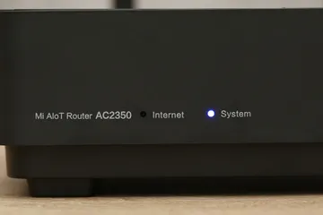 Bộ phát Wifi Xiaomi Mi AIoT AC2350 - 7 ăng-ten ngoài, tốc độ 2183Mbps, kết nối ổn định cho 128 thiết bị, băng tần kép 2.4GHz và 5GHz.