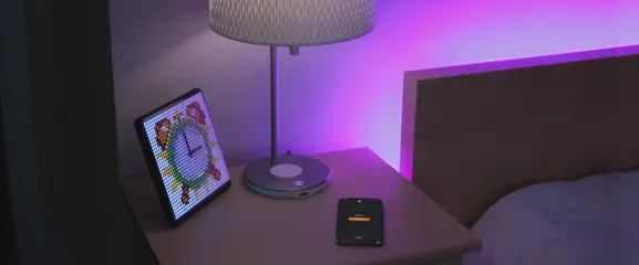 Màn hình LED trang trí Divoom Pixoo Max 32x32 pixel - Thiết kế đa năng, kết nối Bluetooth, hiển thị màu sắc sống động 256 RGB