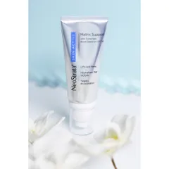 Kem Dưỡng Chống Nắng NeoStrata Skin Active Matrix Support SPF 30 - Dưỡng Ẩm, Bảo Vệ Da Tươi Sáng, Phù Hợp Mọi Loại Da
