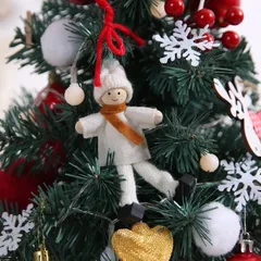 Cây thông Noel để bàn 45cm với đèn LED và phụ kiện trang trí - Tạo không khí Giáng Sinh ấm áp cho không gian sống
