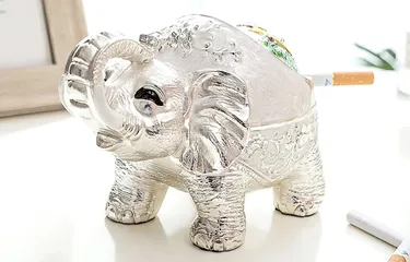 Gạt Tàn Hoàng Gia Voi Thái Tân Cổ Điển - Trang Trí Sang Trọng Với Hoa Văn Tinh Tế, Chất Liệu Hợp Kim Bền Bỉ