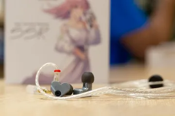Tai nghe In Ear Moondrop SSR 2-pin 3.5mm - Âm thanh Chất lượng Cao, Phù hợp Nhiều Thể loại Nhạc, Quà Tặng Độc Đáo cho Fan Hâm Mộ